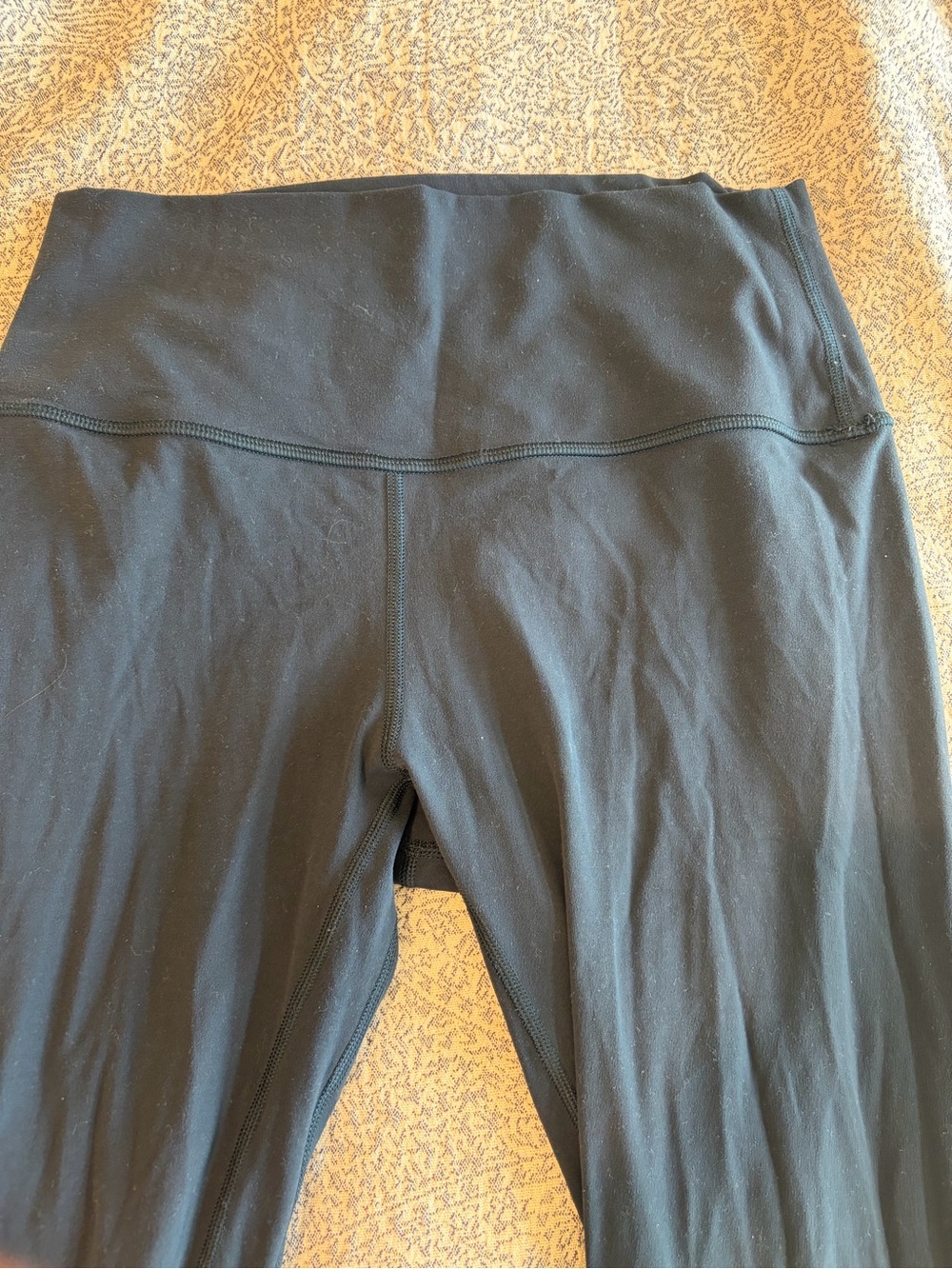 Navy High-Waist cropped lululemon align Leggings